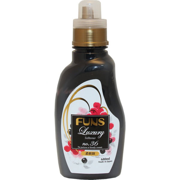 Кондиционер для белья Daiichi FUNS Luxury с ароматом грейпфрута и черной смородины 680 мл